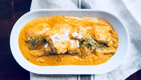 Order Chicken Korma (come with basmati rice) food online from Indian Clay Pot store, Chicago on bringmethat.com