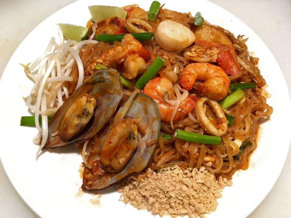 Order N6. Pad Thai Woon Sen food online from Boonton Thai Cuisine store, Boonton on bringmethat.com