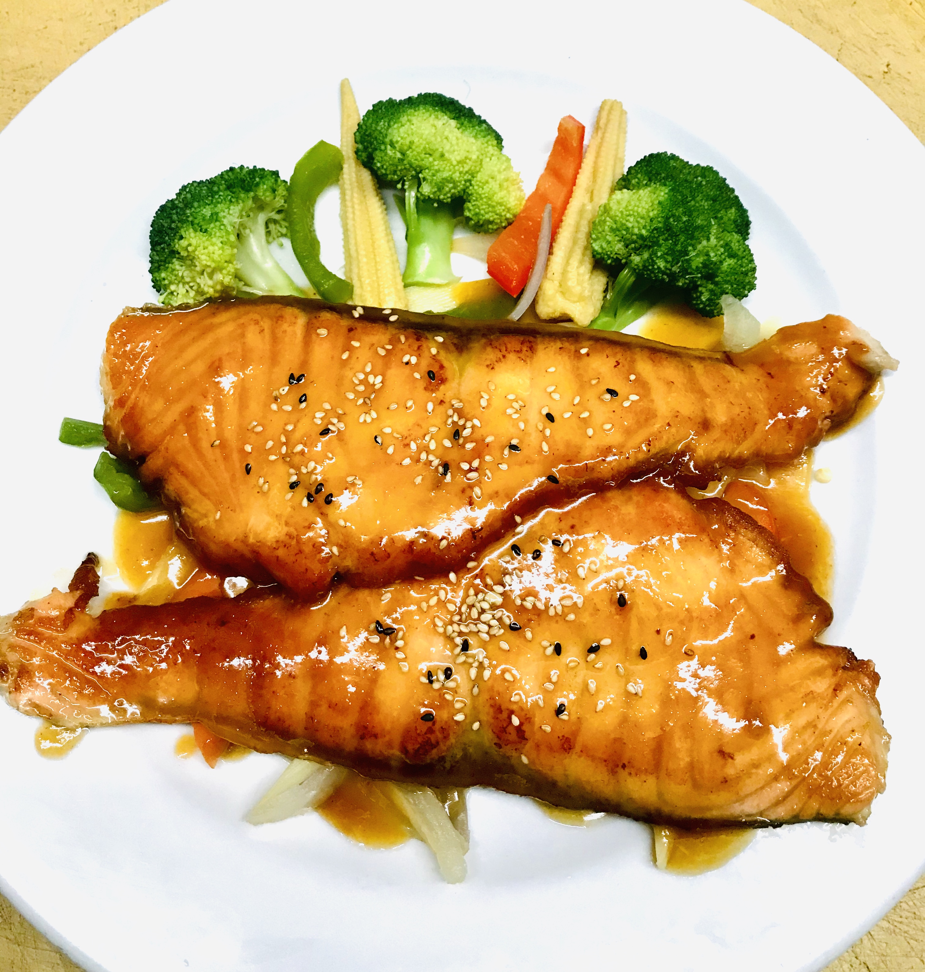 Order 168. Miso Salmon Chef's Special food online from Thai Lemongrass & Sakura Sushi store, New York on bringmethat.com