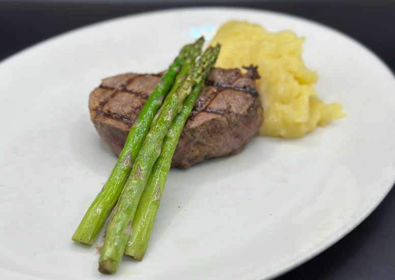 Order 8oz Prime Top Sirloin food online from TAPS Fish House & Brewery store, Corona on bringmethat.com