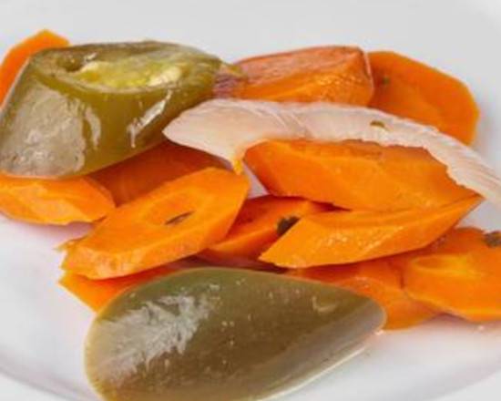 Order Mexican Pickled Carrots food online from Taqueria Mexico store, La Habra on bringmethat.com