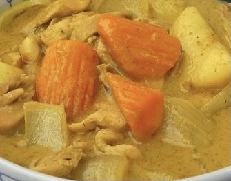 Order 43. Yellow Curry food online from Mekong Lao Thai Cuisine store, San Diego on bringmethat.com
