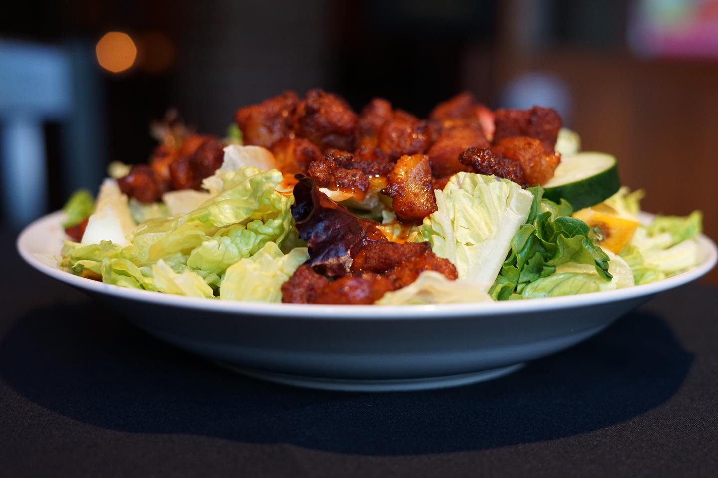 Order Buffalo Wing Salad food online from Dolce Vita World Bistro store, Syracuse on bringmethat.com
