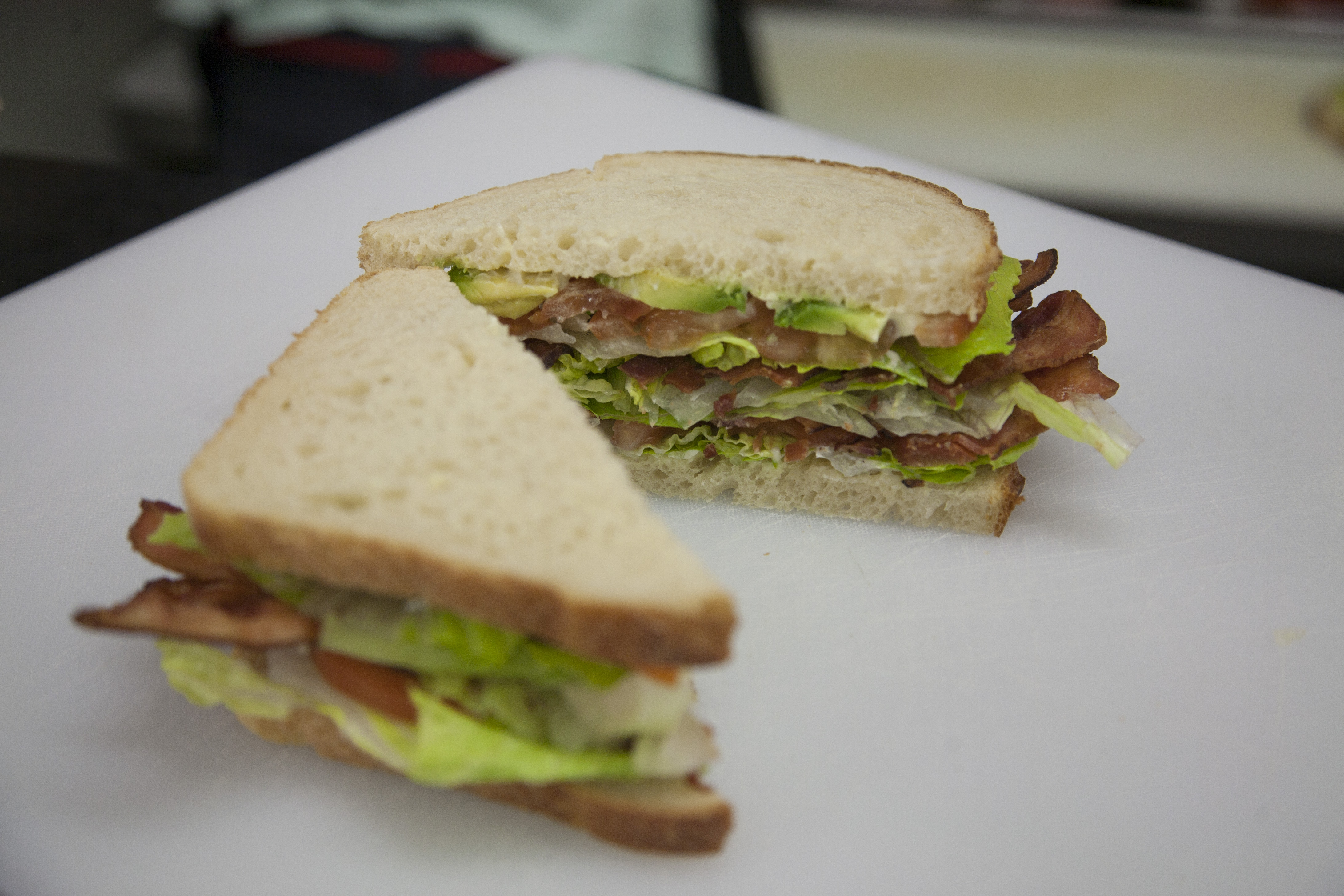 Order #10 BLT Sandwich food online from Monroe Market & Deli store, San Diego on bringmethat.com