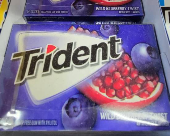 Order Trident (wild blueberry twist)  food online from Hub Market & Deli store, San Diego on bringmethat.com