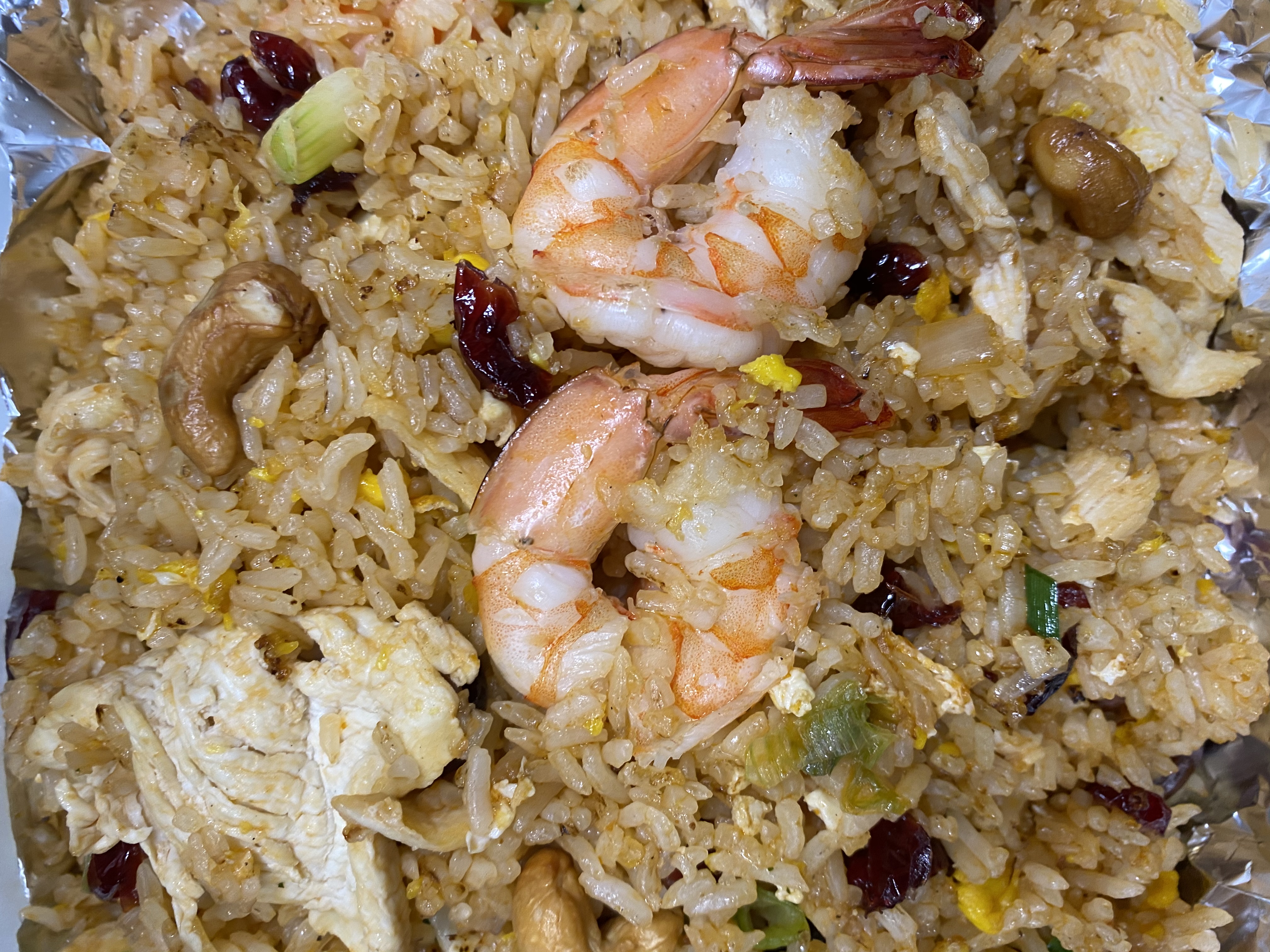Order Cranberry Fried Rice with Shrimp  food online from Cajun Seafood House store, Los Angeles on bringmethat.com