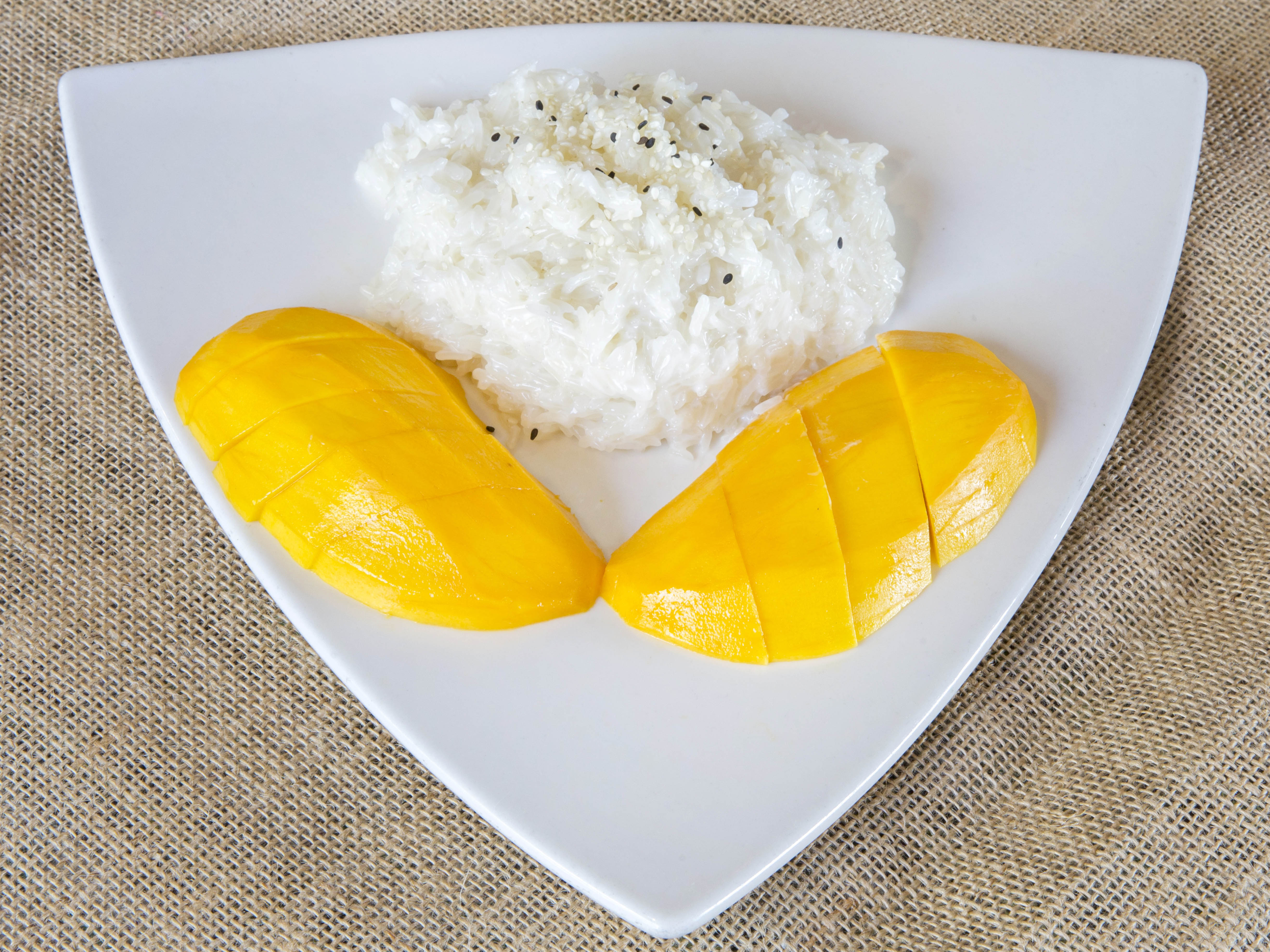 Order Sweet Sticky Rice and Mango food online from At Bangkok store, Los Angeles on bringmethat.com