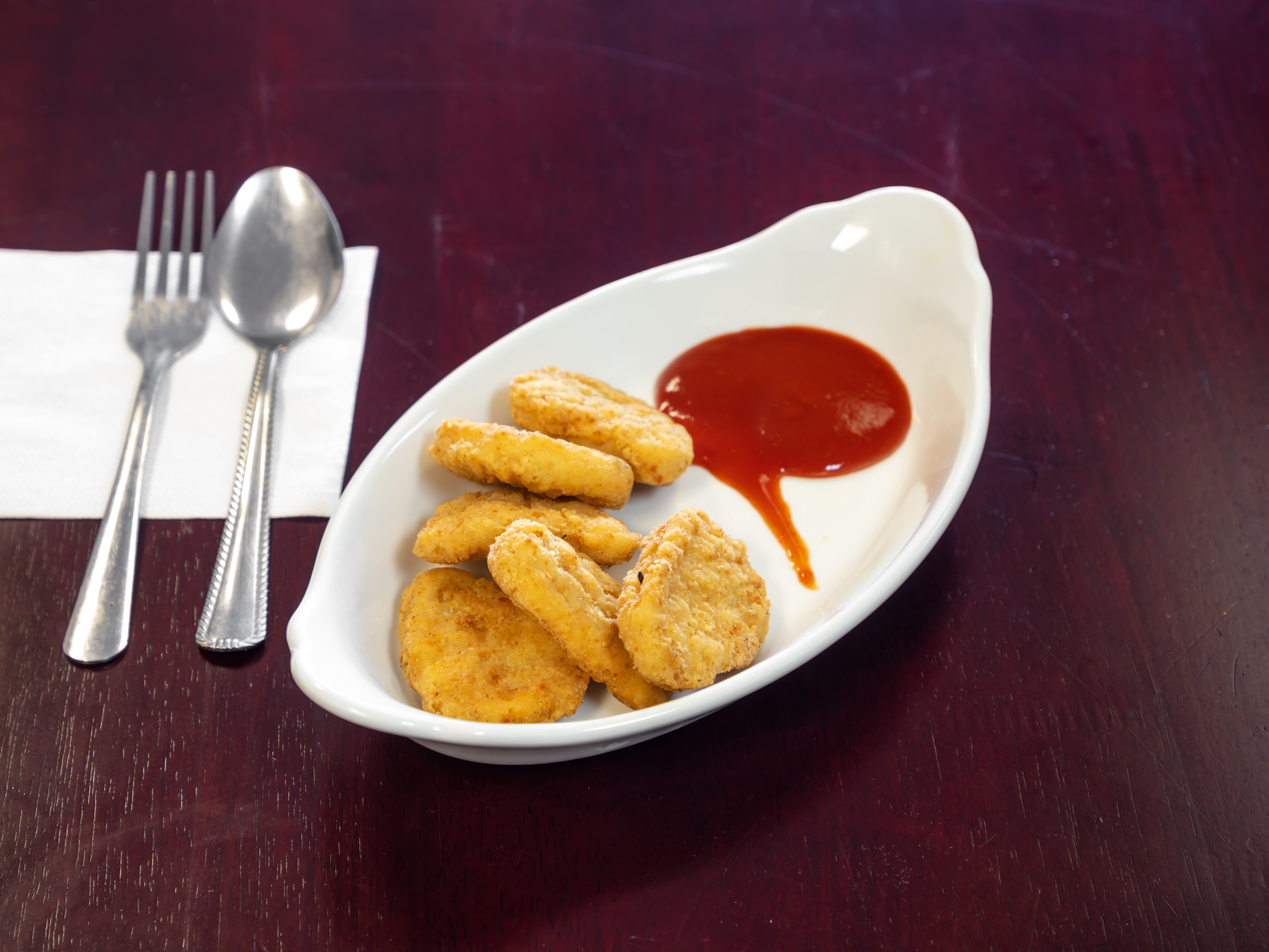 Order Chicken Nuggets food online from Renner Pizza & Grill store, Richardson on bringmethat.com