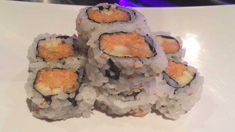 Order Spicy Yellowtail Roll food online from Yummy Sushi store, Philadelphia on bringmethat.com