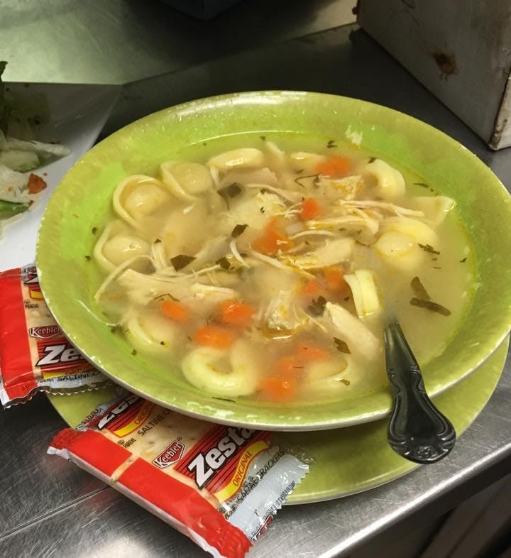 Order Chicken Noodle Soup - Soup food online from Frank's Pizza & Italian Restaurant store, Blairstown on bringmethat.com
