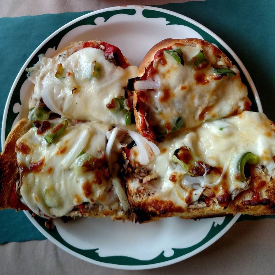 Order Pizza Bread with Cheese food online from Milanos Pizza store, Elkhart on bringmethat.com
