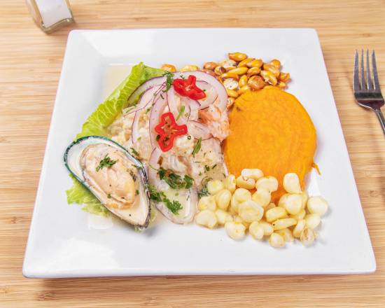 Order Ceviche Mixto food online from Rico Sabor Peruano store, Norcross on bringmethat.com
