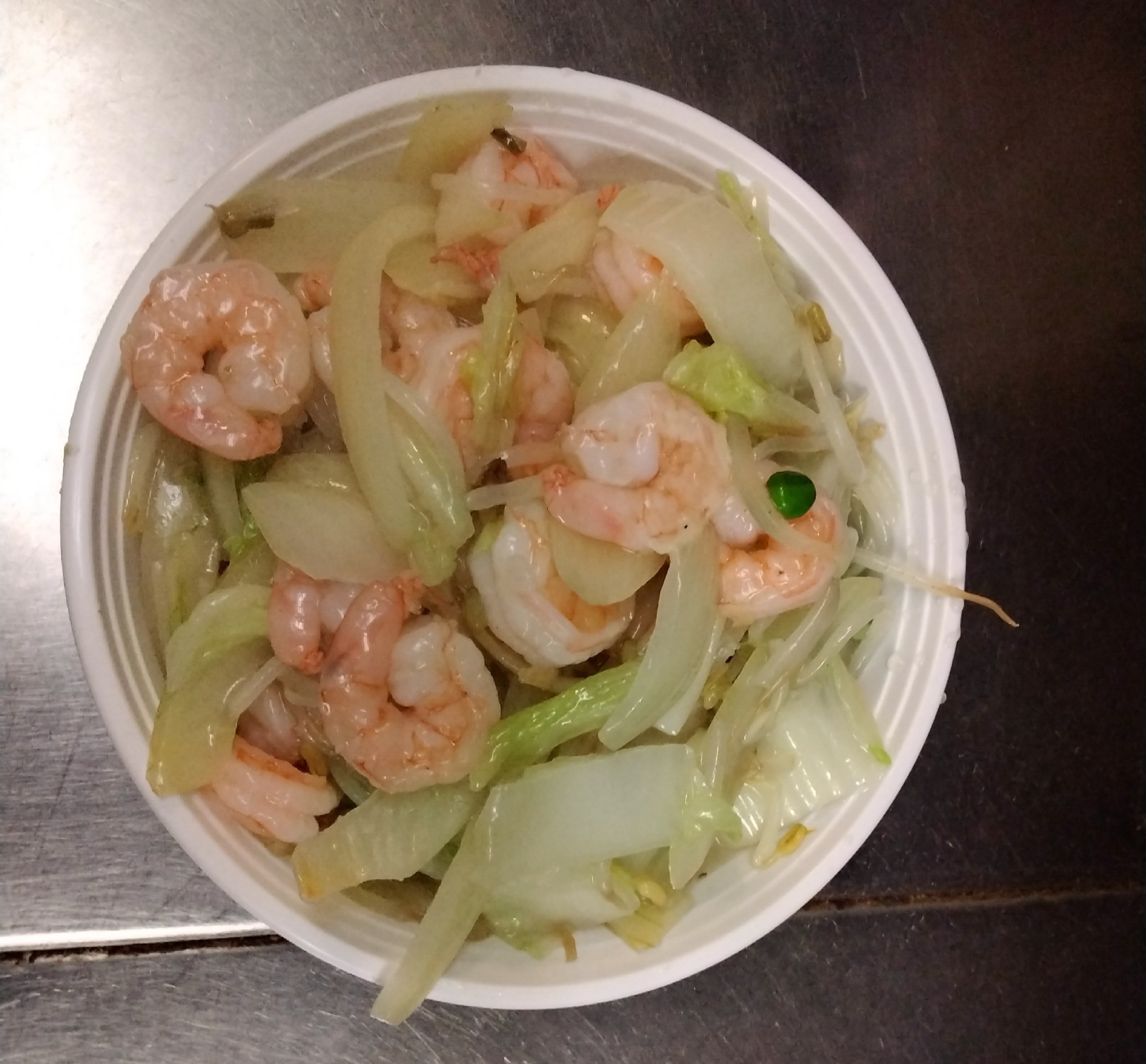 Order 31. Shrimp Chow Mein food online from China Garden Restaurant store, Bloomfield on bringmethat.com