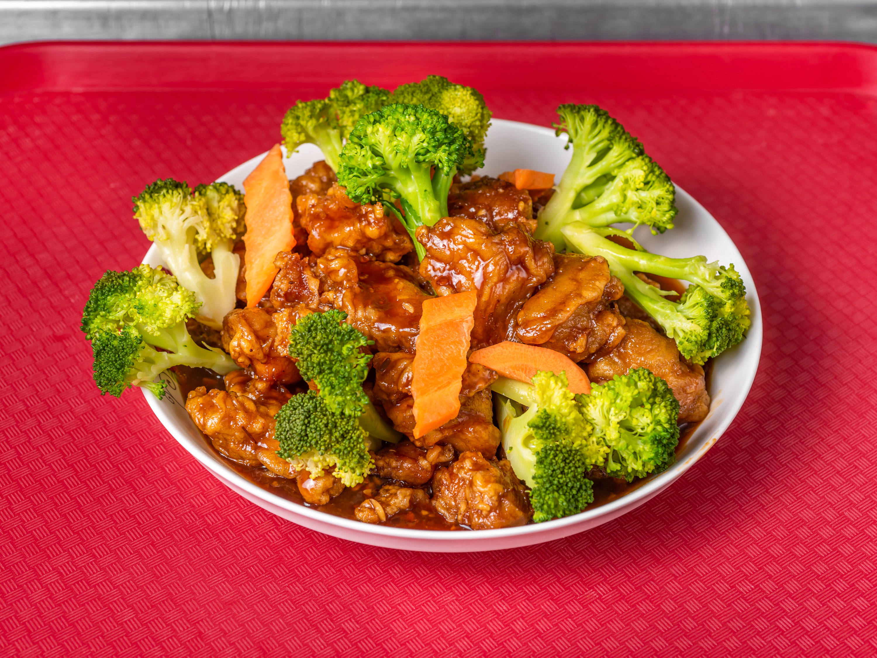 Order B23. Beef and Broccoli food online from Dynasty Chinese Food Delivery-take Out store, Lafayette on bringmethat.com