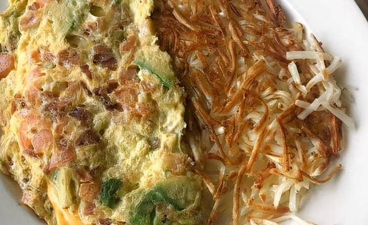 Order California Omelet food online from Hill Street Cafe store, Burbank on bringmethat.com