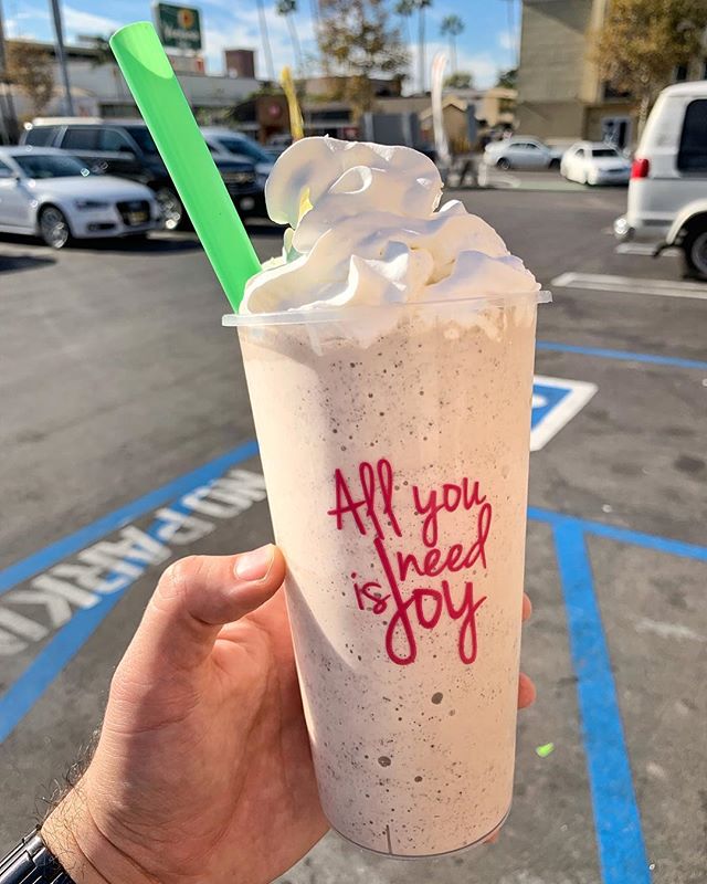 Order Cookie and Cream Milk Shake food online from Cup O' Joy store, Los Angeles on bringmethat.com