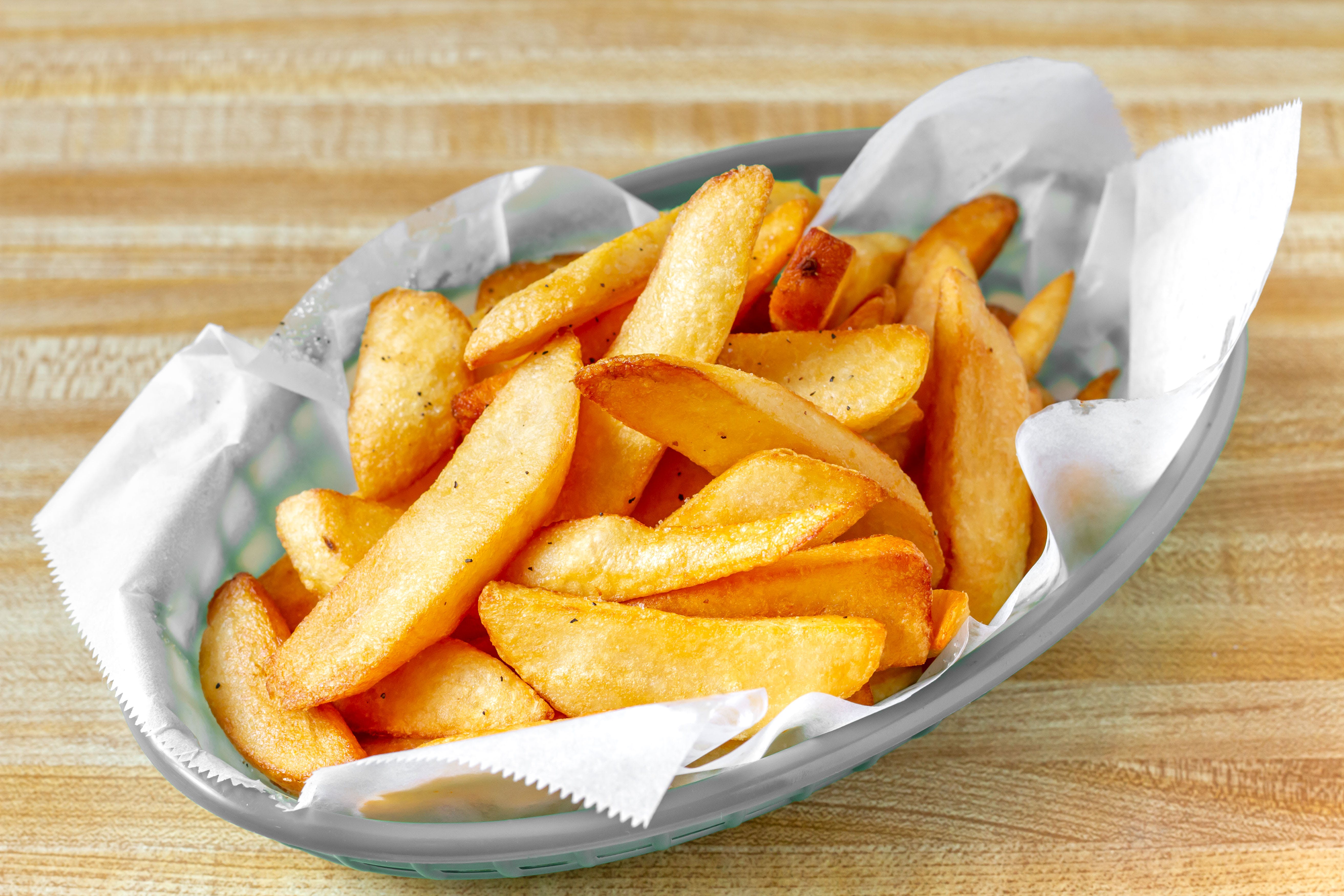 Order French Fries - Appetizer food online from Classico Pizzeria store, Westminster on bringmethat.com