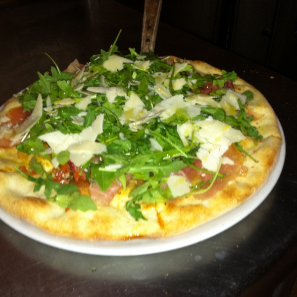 Order Arugula Pizza food online from Pizzeria Pesto store, Philadelphia on bringmethat.com
