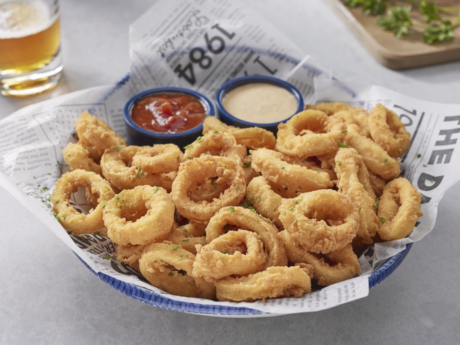 Order Hand-breaded Calamari food online from Red Lobster store, Youngstown on bringmethat.com