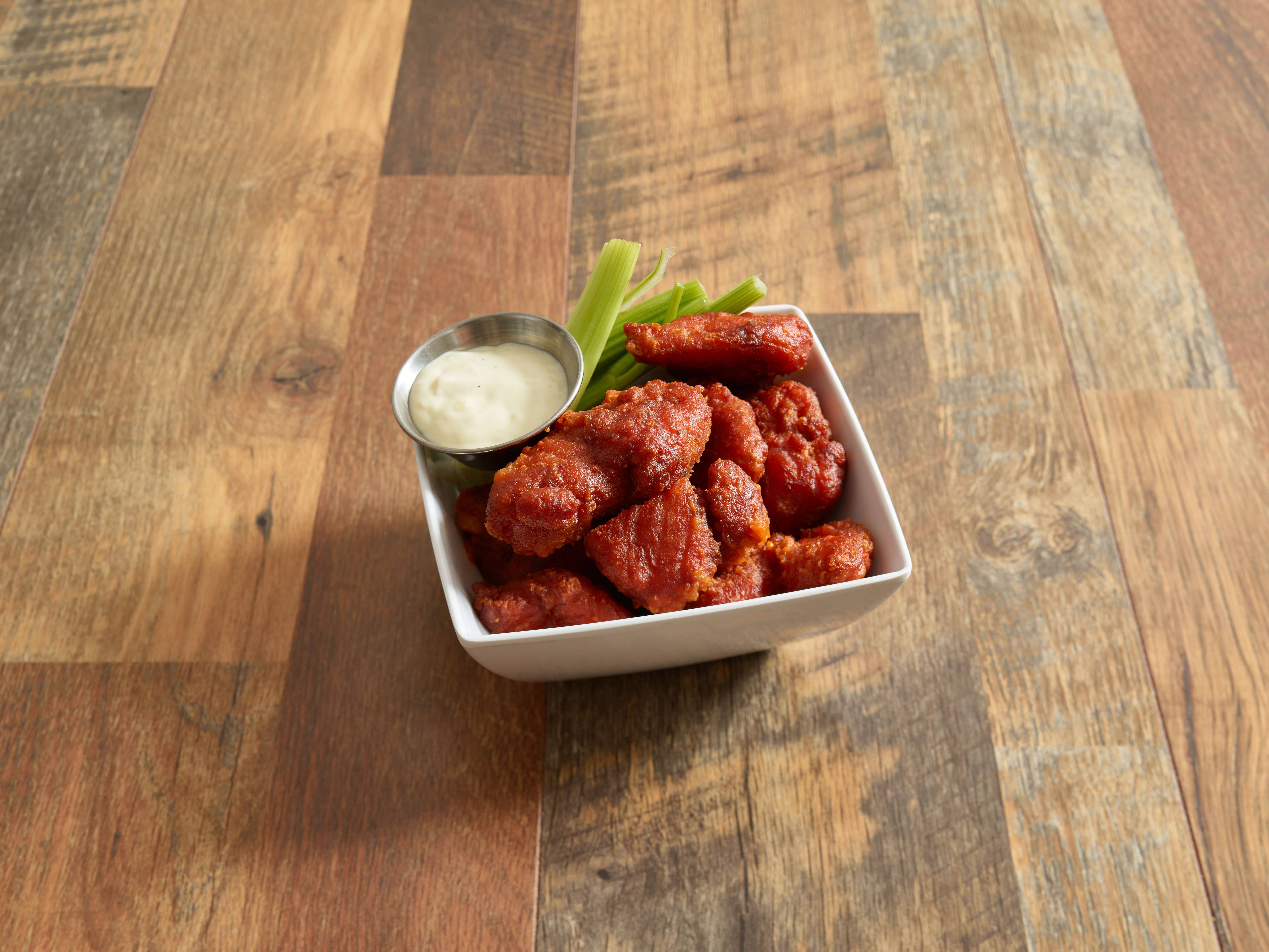 Order Boneless Wings food online from Pasquale store, New Paltz on bringmethat.com