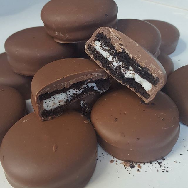 Order 3 Piece Double Stuff Oreos food online from St Moritz Chocolatier store, Pittsburgh on bringmethat.com