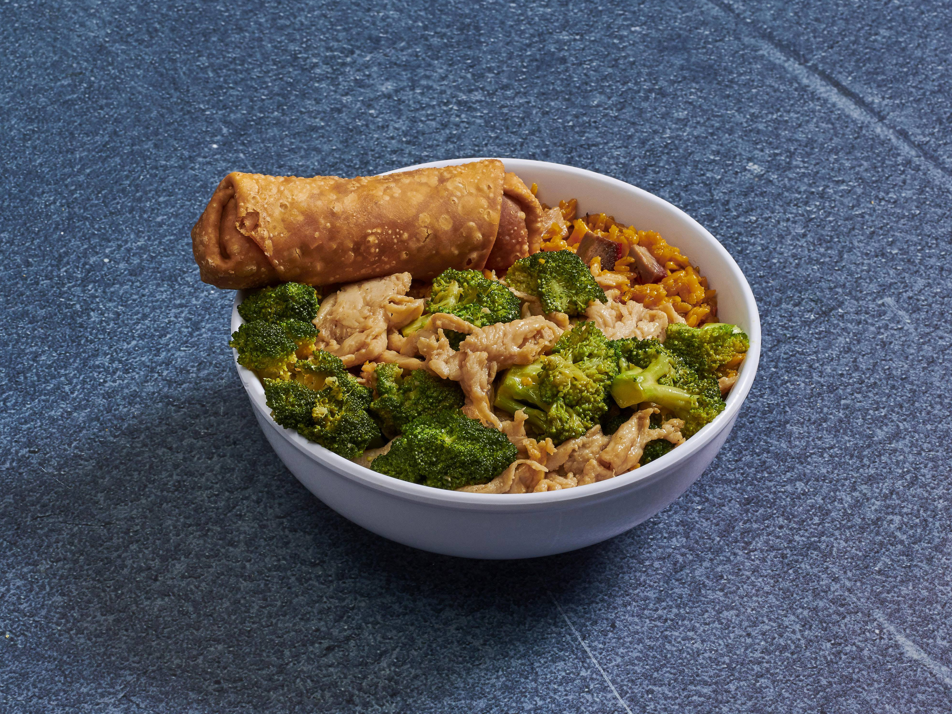 Order C6. Chicken with Broccoli Combo Plate food online from Mr. Wonton Chinese Restaurant store, Woodhaven on bringmethat.com