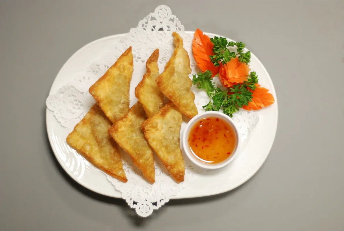 Order Triangle Thai food online from Thaitaste Restaurant store, Los Angeles on bringmethat.com