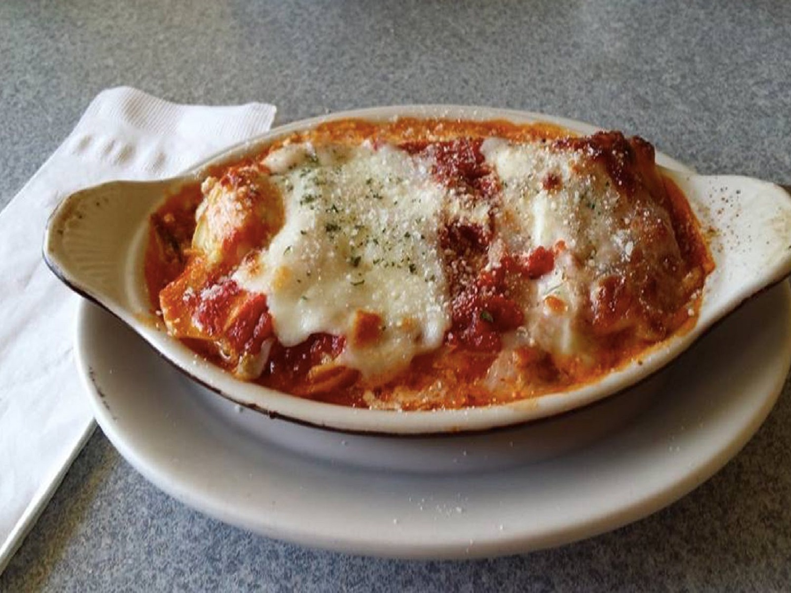 Order Lasagna food online from Bari Pasta & Pizza store, Sherman on bringmethat.com