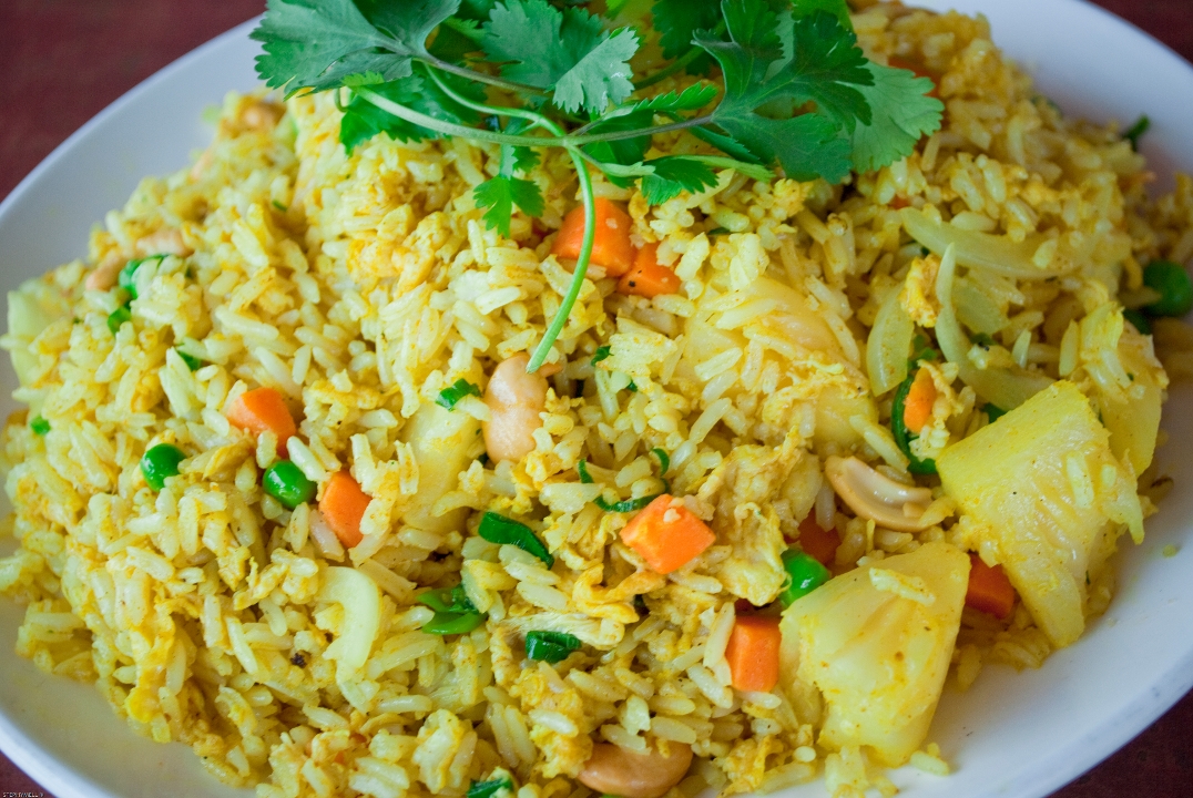 Order Pineapple Curry Fried Rice (GF) food online from Kung Pao Bistro store, West Hollywood on bringmethat.com
