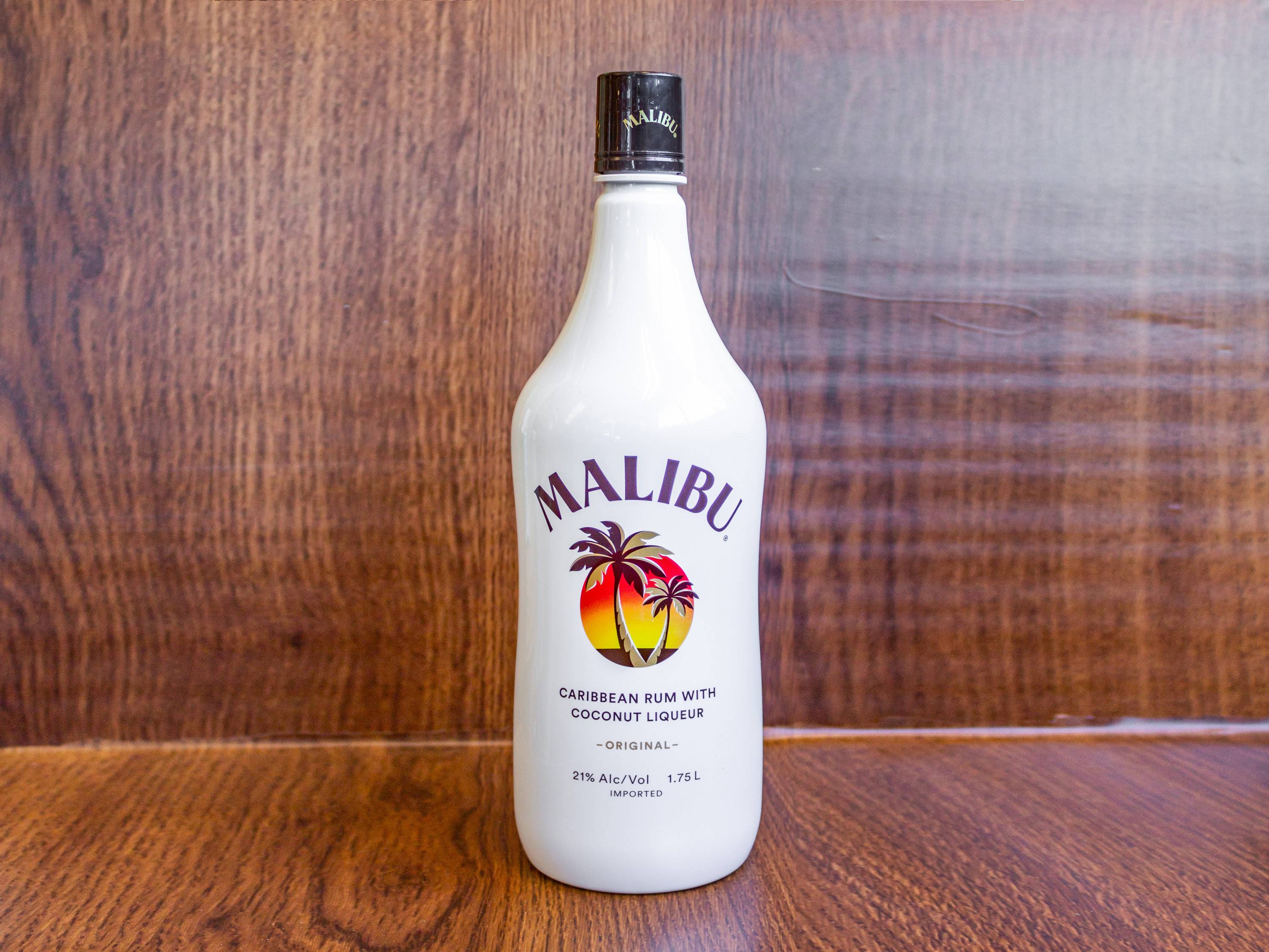 Order Malibu Coconut Rum food online from Fort Hill Liquor Store store, Rochester on bringmethat.com