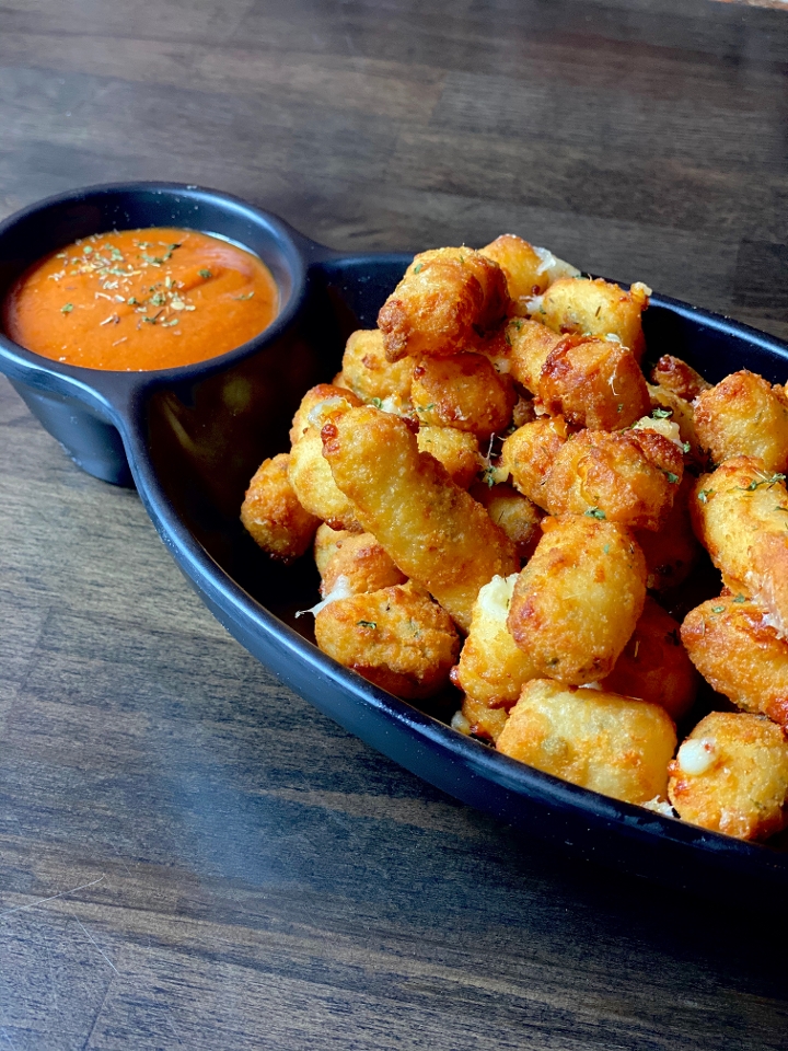 Order Fried Cheese Curds food online from The Stone Fox store, Binghamton on bringmethat.com