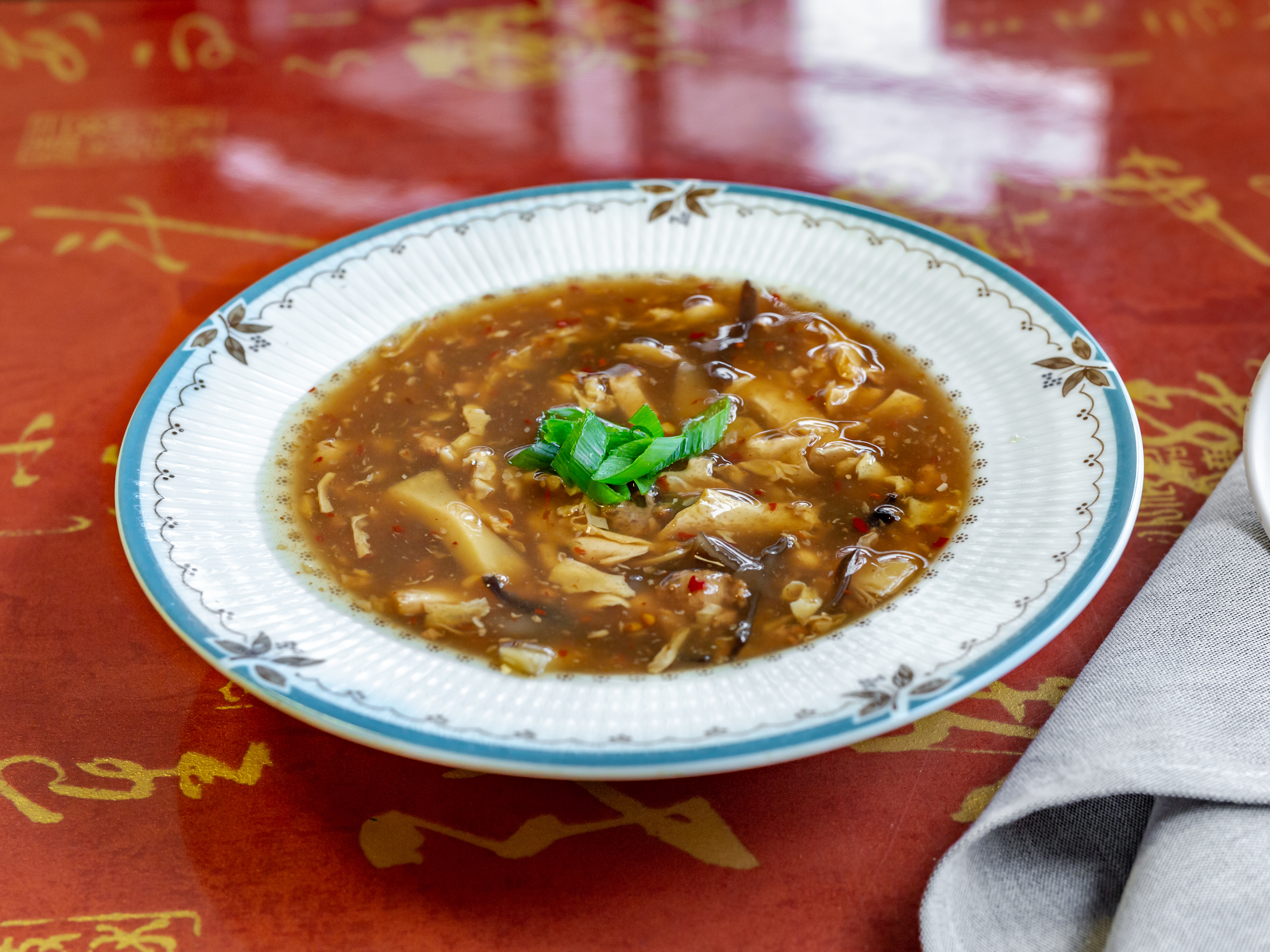 Order Hot and Sour Soup  food online from Dar Hee store, Everett on bringmethat.com