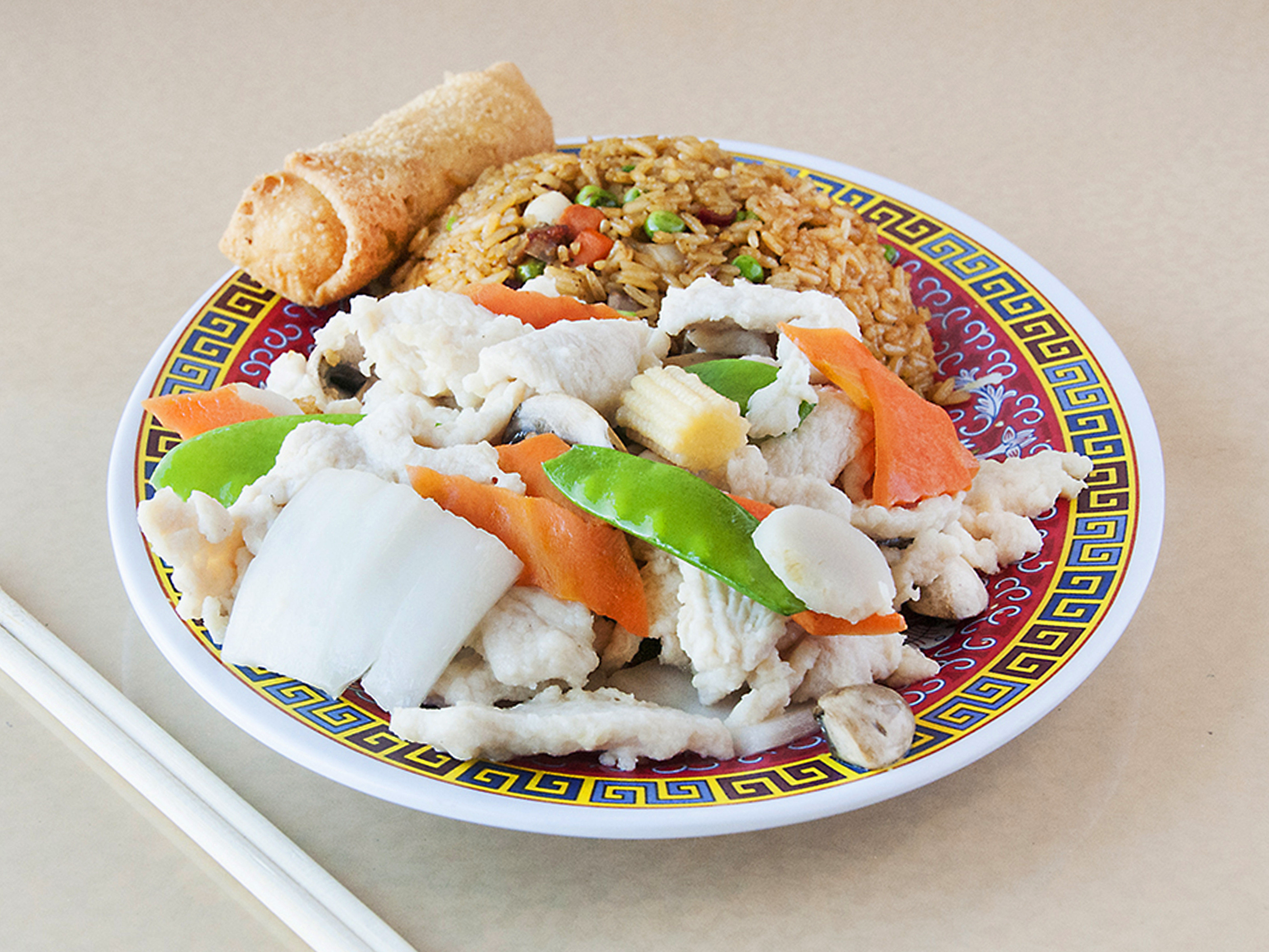 Order 39. Moo Goo Gai Pan food online from Mei Wei store, Farmington on bringmethat.com