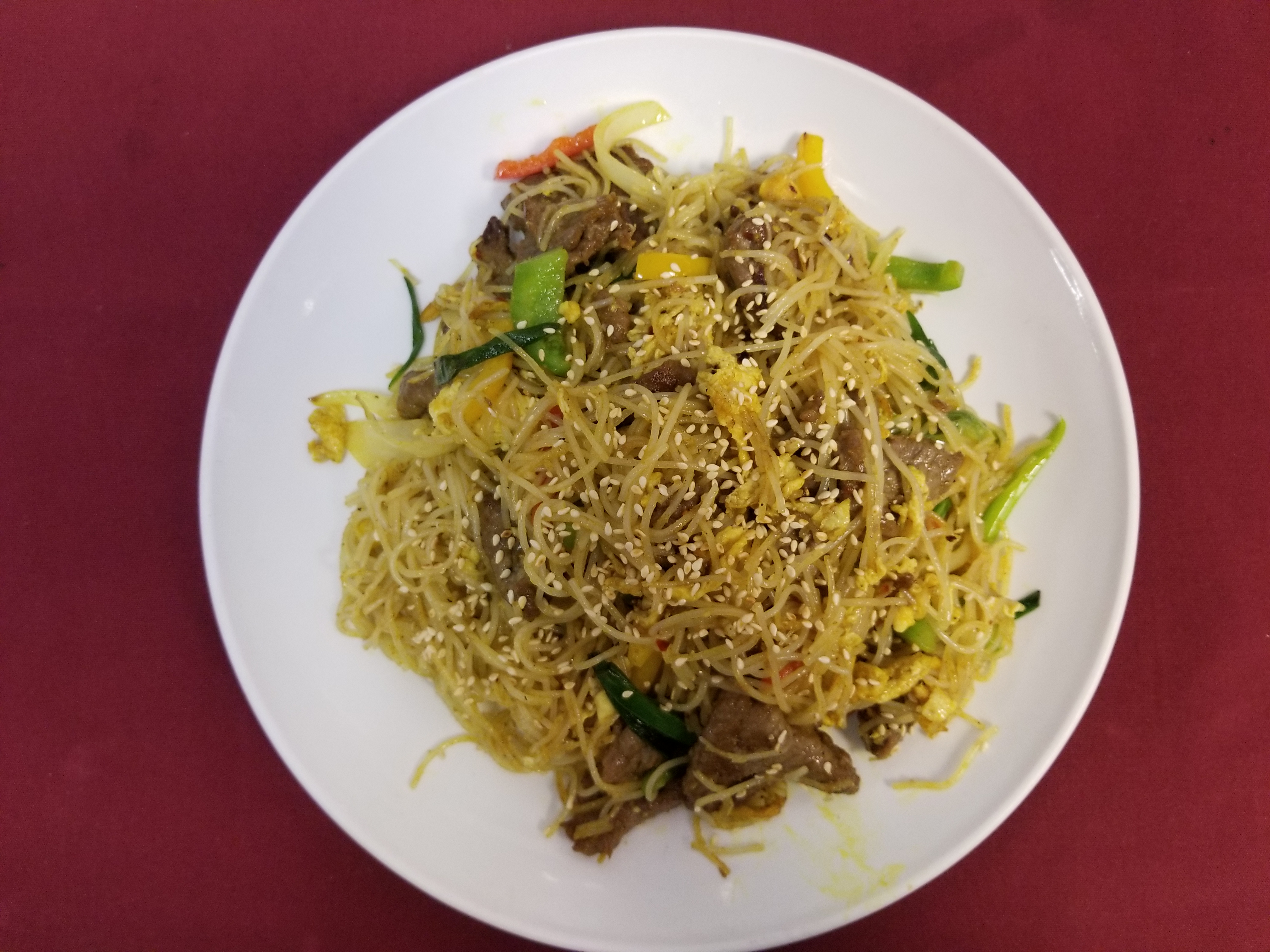 Order 87. Singapore Noodle with Meat food online from Tsai's Chinese Bistro store, Albuquerque on bringmethat.com