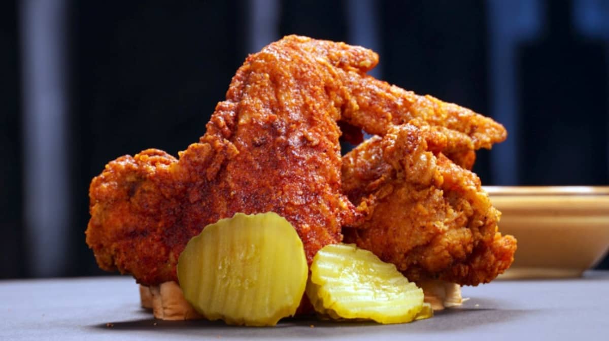 Order Whole Wing Combo food online from Jp's Hot Chicken store, Oak Grove on bringmethat.com