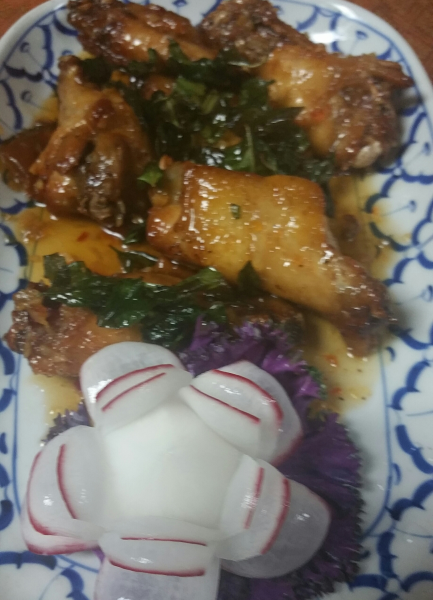 Order 9. Spicy Angel Wings food online from Thai House Restaurant store, Danville on bringmethat.com