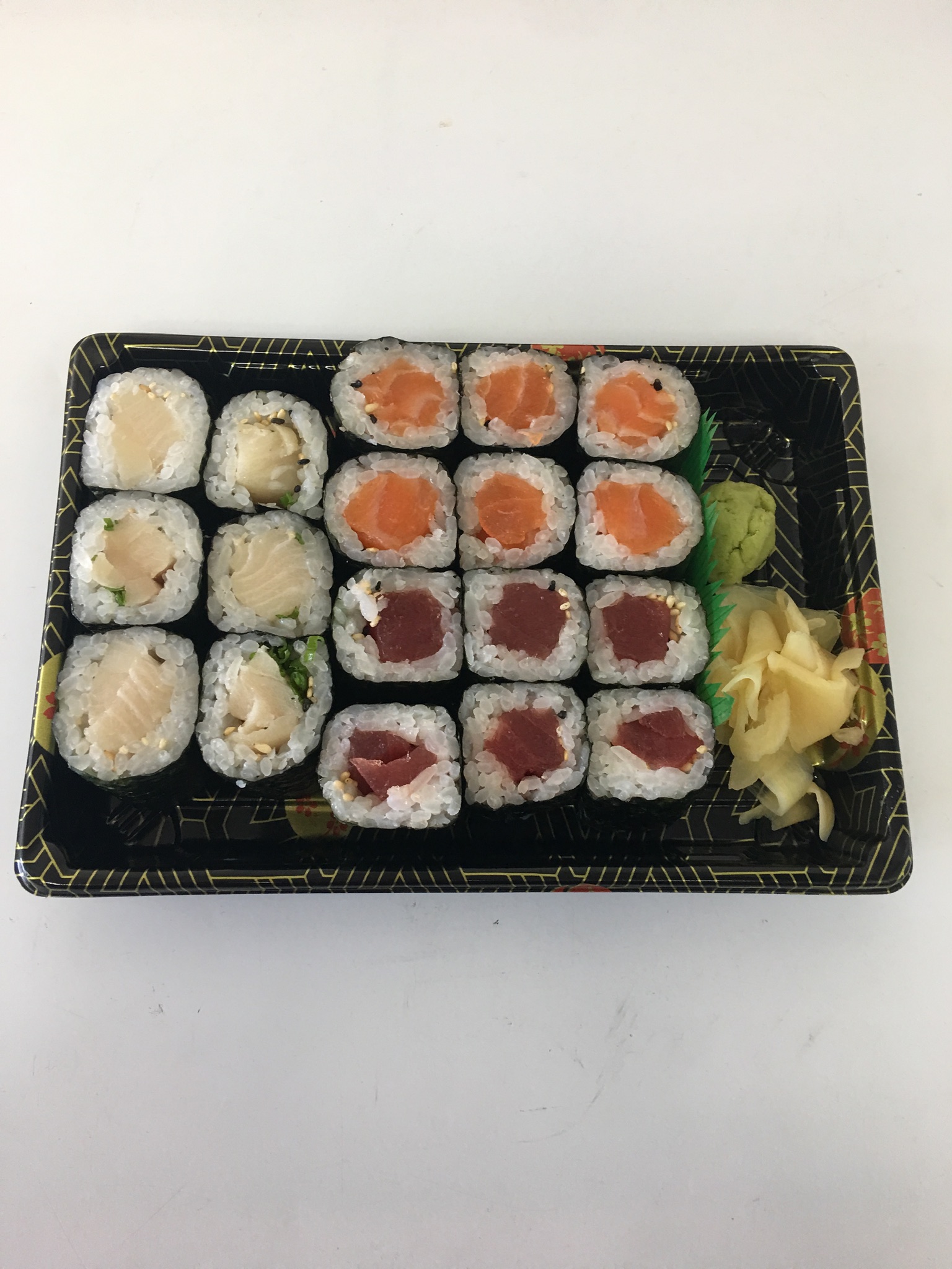 Order CR1. Tuna, Salmon and Yellow Tail Roll Combo food online from Taste of Asian store, Lodi on bringmethat.com