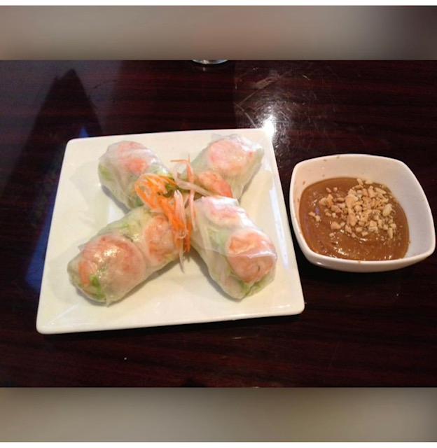 Order Fresh Shrimp Spring Roll food online from Thousand Wok Asian Bistro store, Thousand Oaks on bringmethat.com