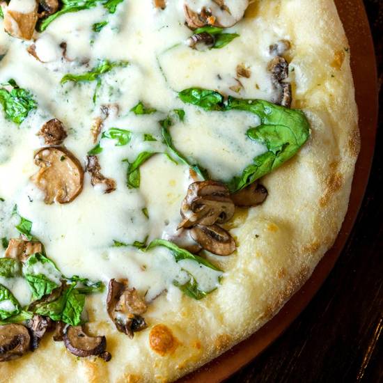 Order Spinach & Mushroom Pizza food online from The Great American Pub store, Las Vegas on bringmethat.com