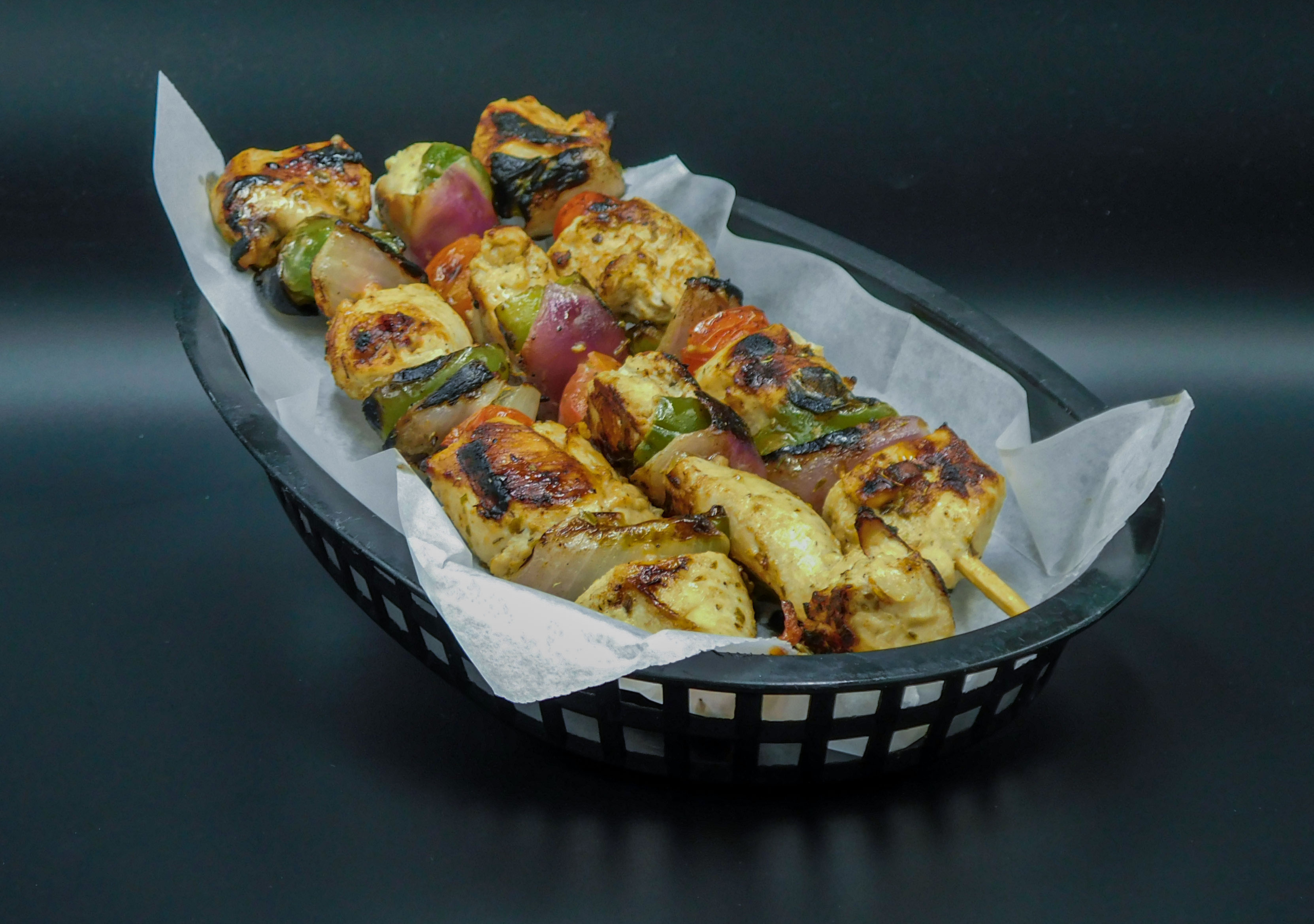 Order 1 lb. Chicken Shish Kabob food online from Pit Rib House store, Hickory Hills on bringmethat.com