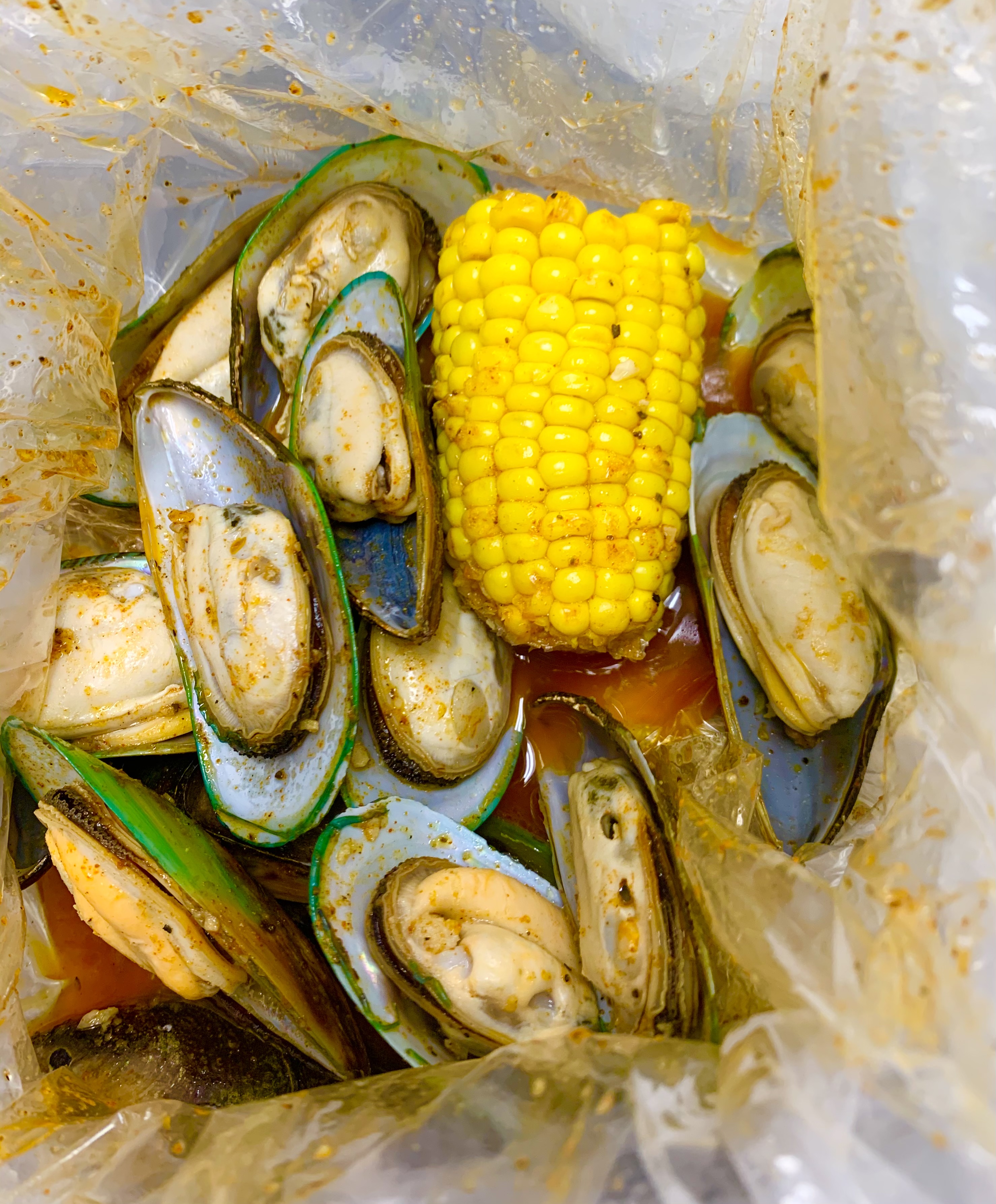 Order 1 lb. Green Shell Mussel  food online from Boiling Catch store, Brockton on bringmethat.com