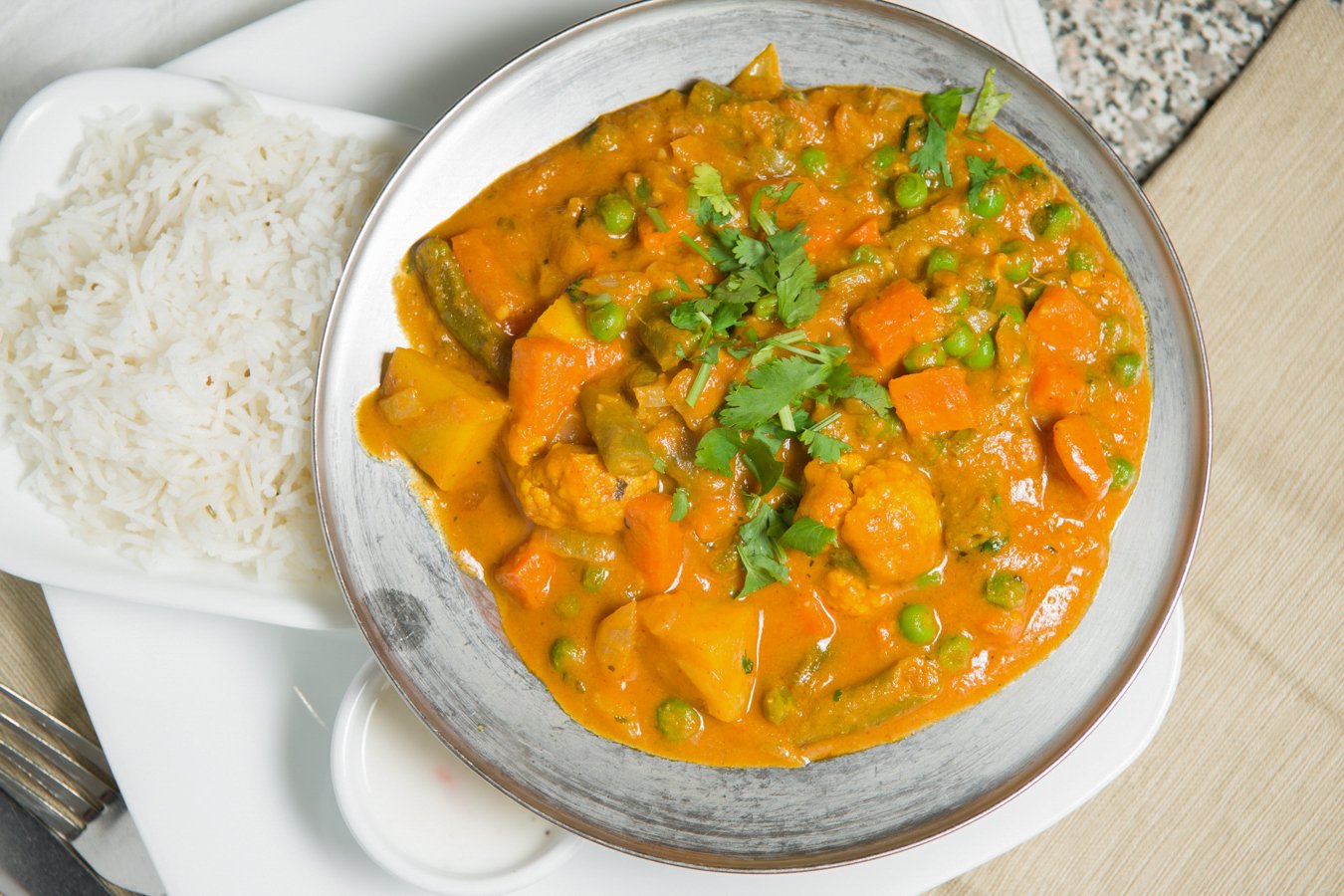 Order Special Vegetable Curry food online from Udupi Indian Vegetarian & Vegan Cuisine store, Tempe on bringmethat.com