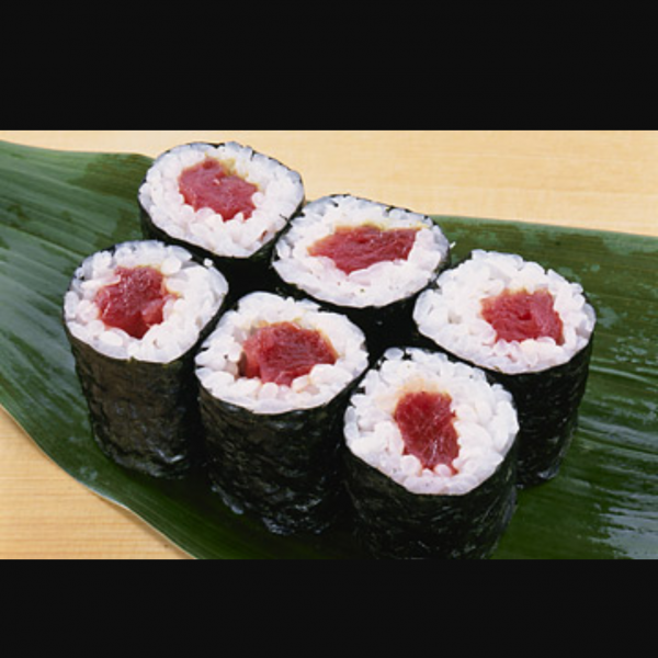 Order Tuna Roll food online from Mizuno store, Wantagh on bringmethat.com