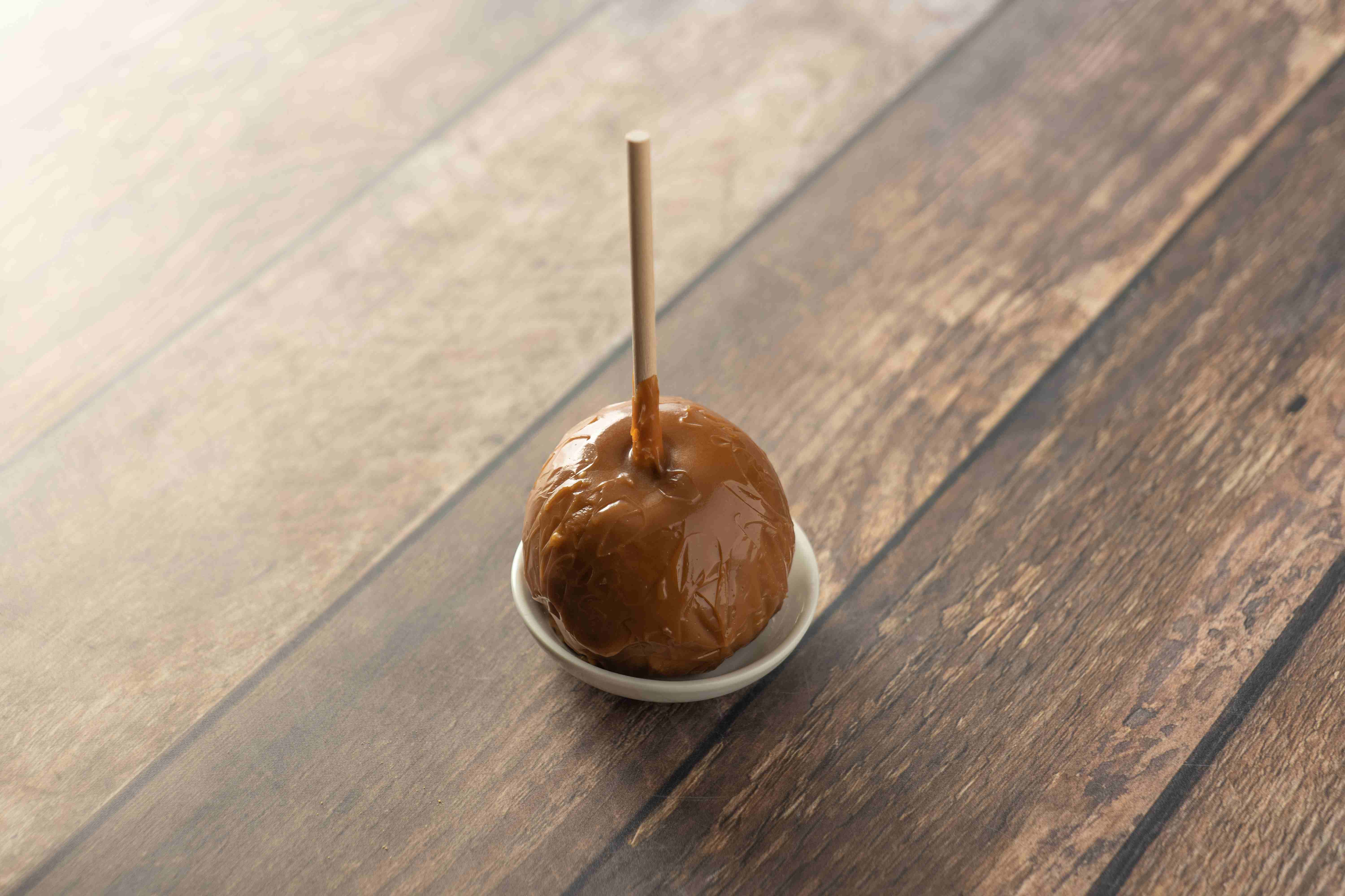 Order Plain Caramel Apple food online from Rocky Mountain Chocolate Factory store, Redondo Beach on bringmethat.com