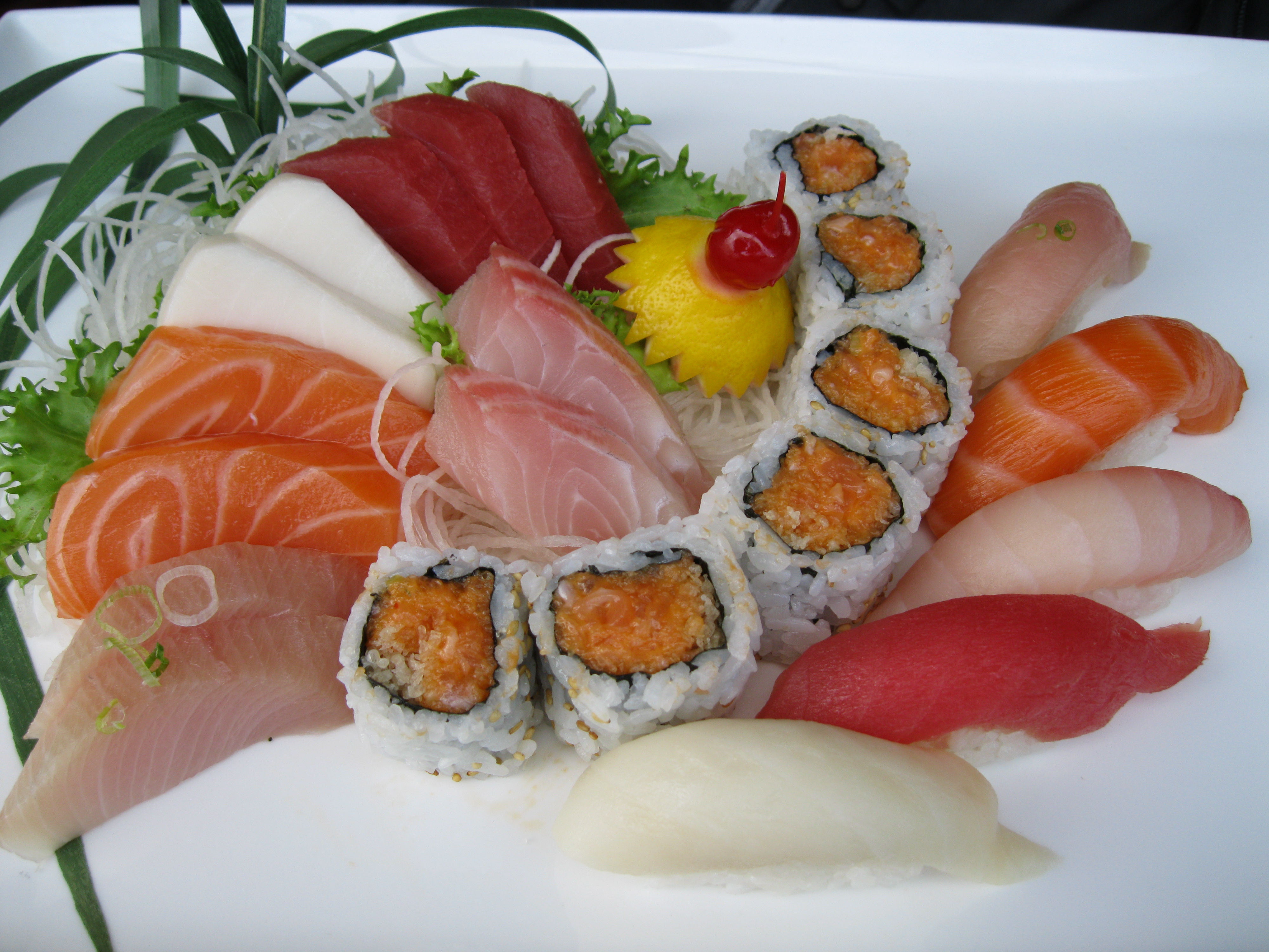Order Sushi and Sashimi Combo food online from Oishii Sushi Japanese store, Astoria on bringmethat.com