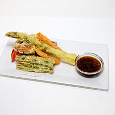 Order Vegetable Tempura 小素天  A food online from Jin Fine Asian Cuisine store, Brookline on bringmethat.com