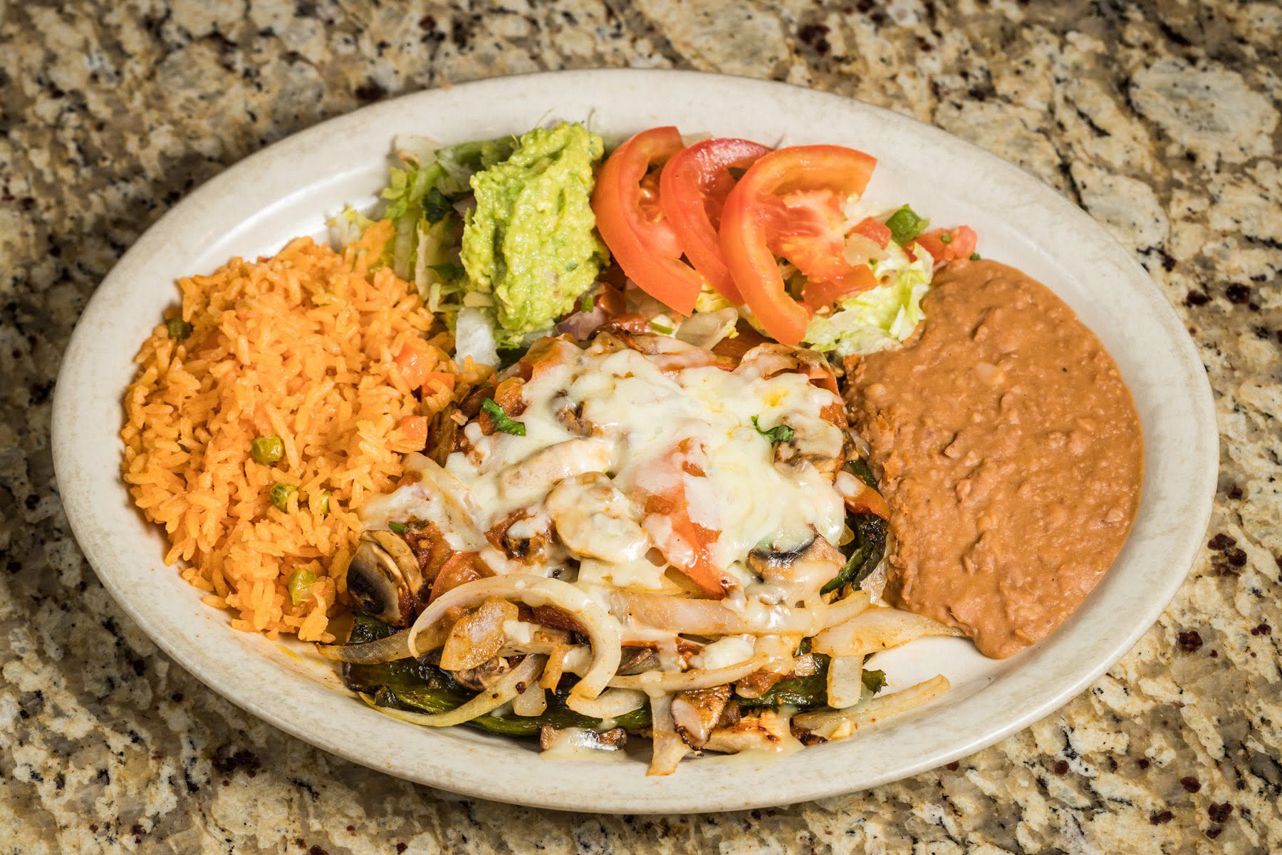 Order Pollo Poblano Plate food online from Mariachis De Jalisco store, Georgetown on bringmethat.com