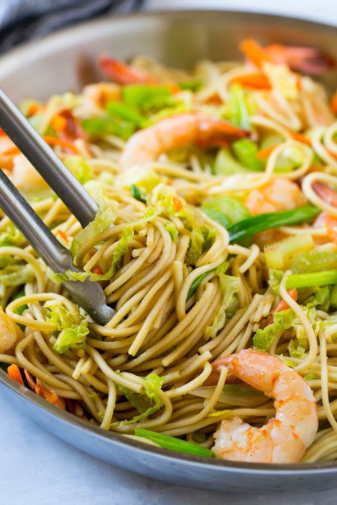 Order M4. Shrimp Chow Mein food online from China First store, Seattle on bringmethat.com