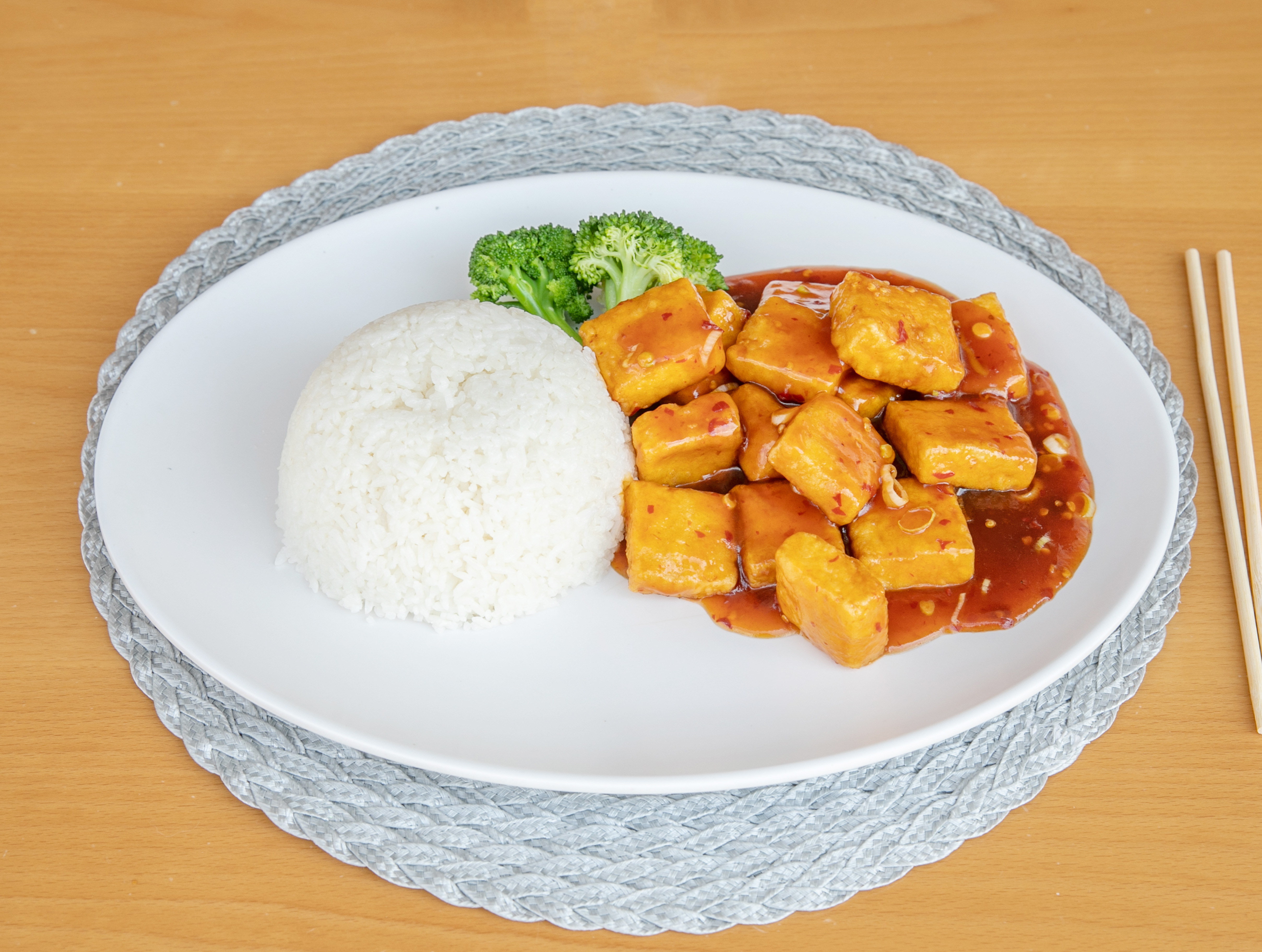 Order 68. General Tso's Tofu food online from Taste of Orient store, Columbus on bringmethat.com