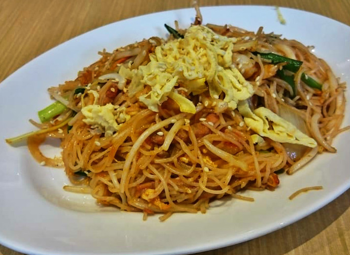 Order Bee Hoon food online from Hawkers store, New York on bringmethat.com